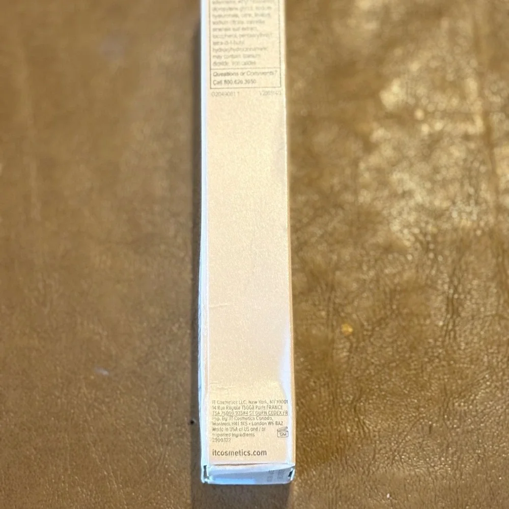 IT Cosmetics CC+ Nude Glow CC Cream SPF‎ 40 Medium Coverage New EXP 2/24